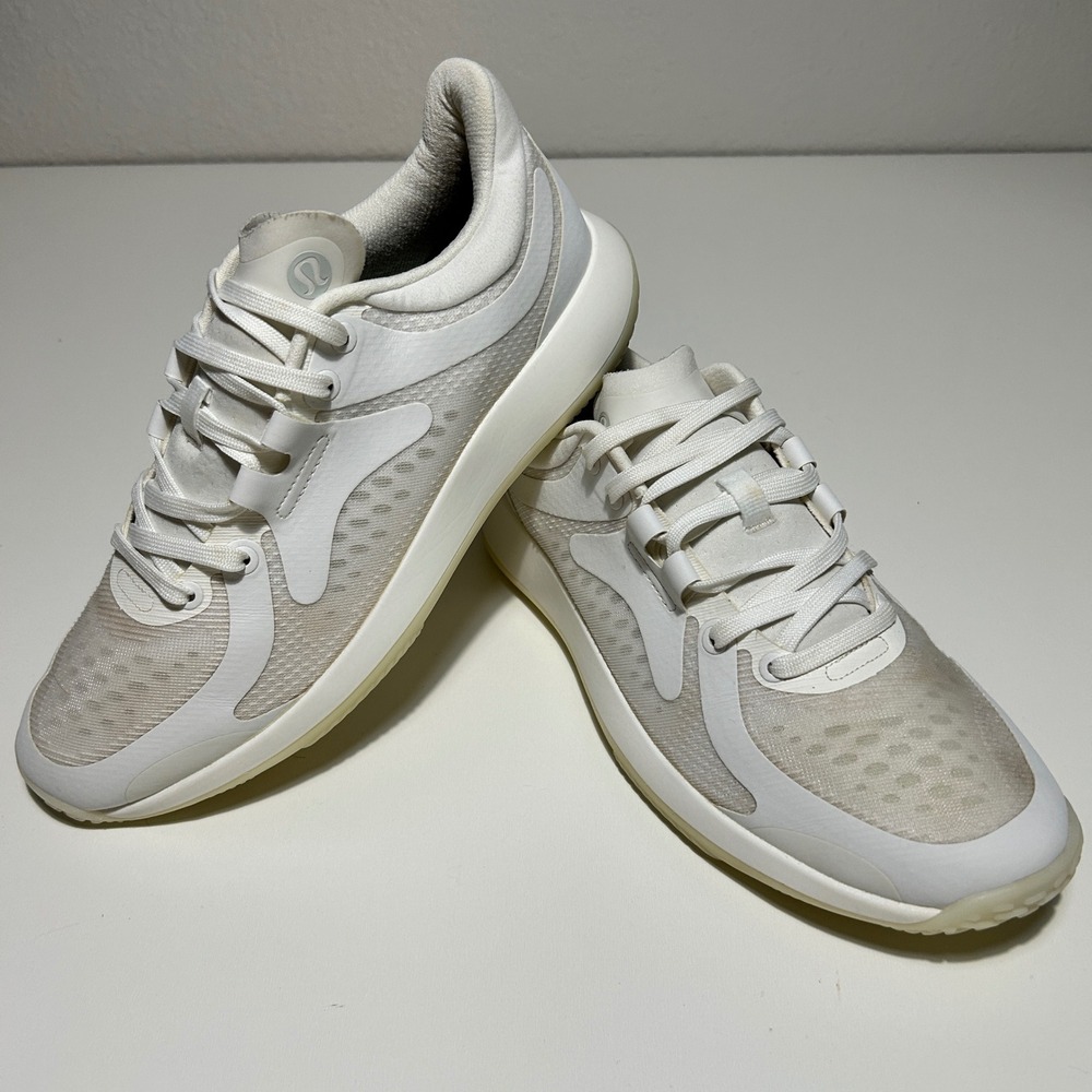 Lululemon Strongfeel Training Shoes White LW9EMKS Women 9 Gym Sneaker